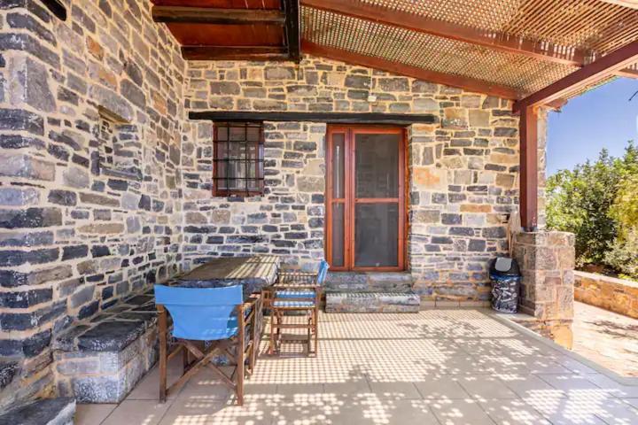 Traditional Stone House By The Sea... Καπετανιανά Εξωτερικό φωτογραφία