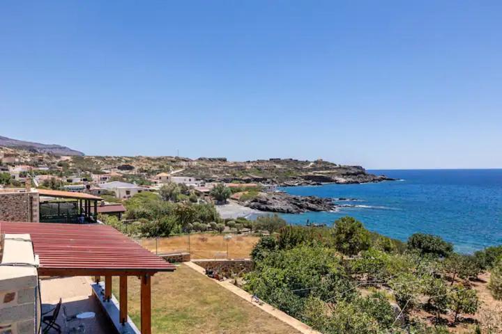 Traditional Stone House By The Sea... Καπετανιανά Εξωτερικό φωτογραφία